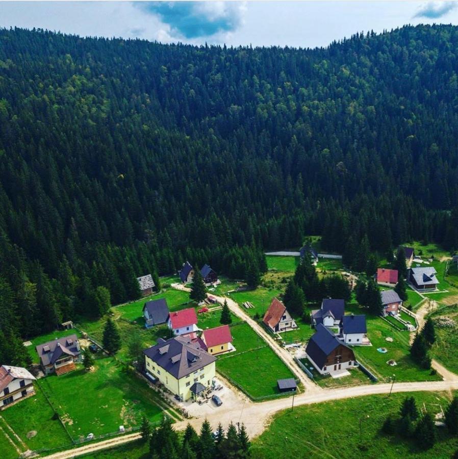 Kod Malog Cara I Dva Drugara Bed & Breakfast Jahorina Eksteriør bilde